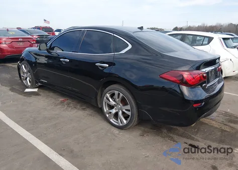 2015 Infiniti Q70 3.7 из США, поврежденный, VIN JN1BY1AR1FM561090